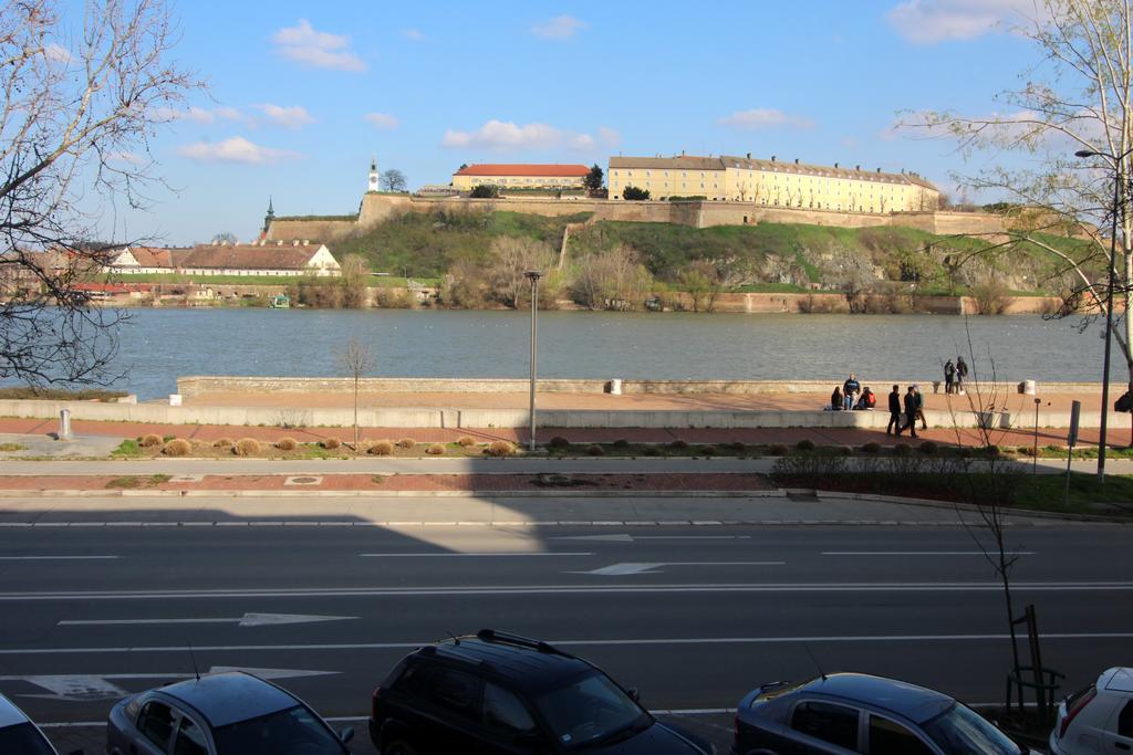 Best View Apartment Novi Sad Ngoại thất bức ảnh