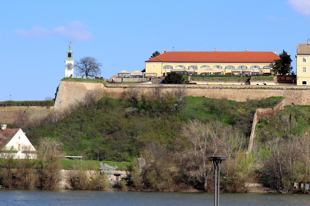 Best View Apartment Novi Sad Ngoại thất bức ảnh